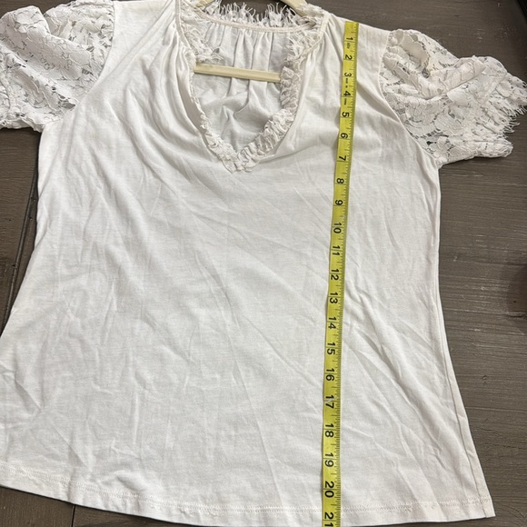 Revolve Generation Love Jess Lace Combo Top short sleeve puff sleeve V Neck - Picture 6 of 8